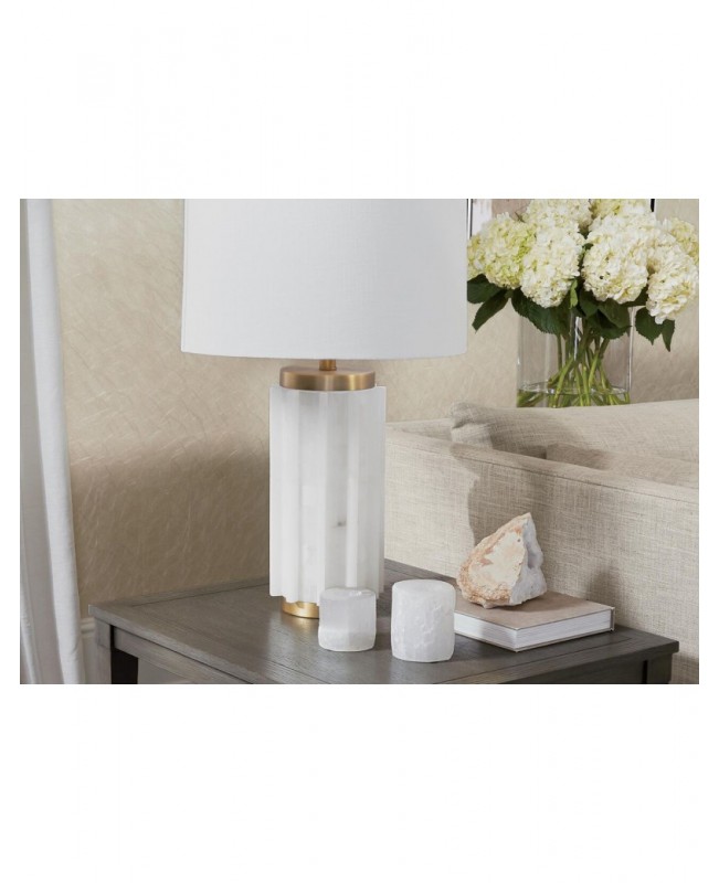 Romantic alabaster table lamp