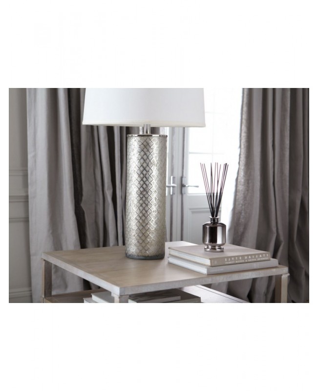 White lattice glass table lamp